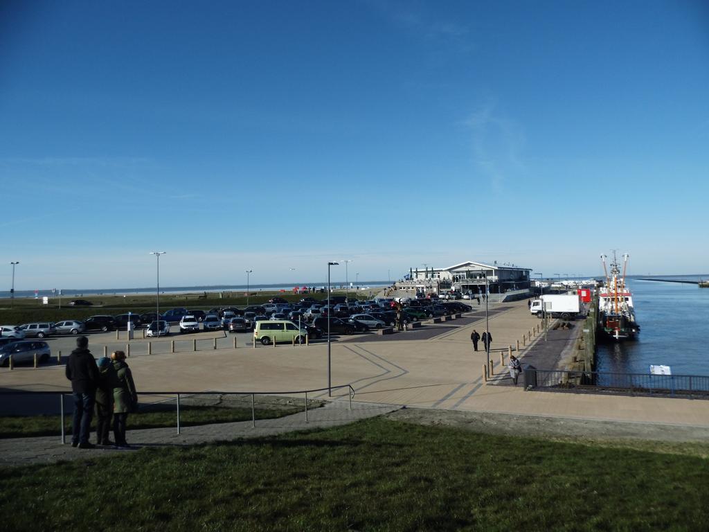 Yachthus - Direkt Am Meer Carolinensiel Buitenkant foto