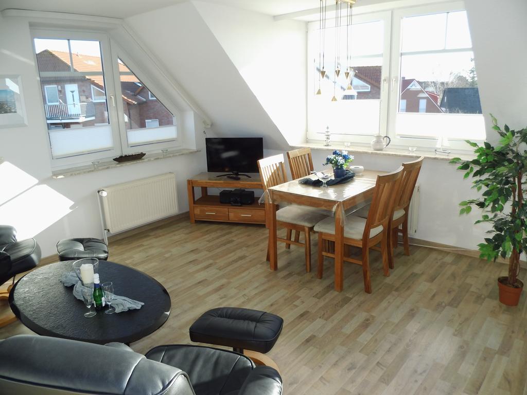 Yachthus - Direkt Am Meer Carolinensiel Kamer foto
