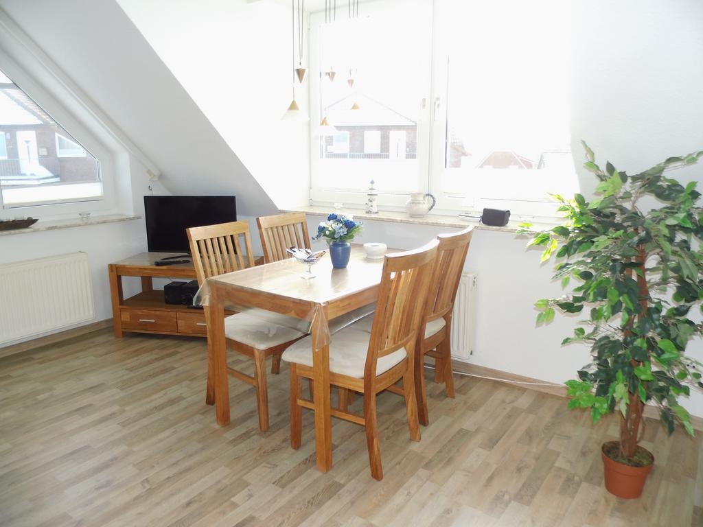 Yachthus - Direkt Am Meer Carolinensiel Kamer foto
